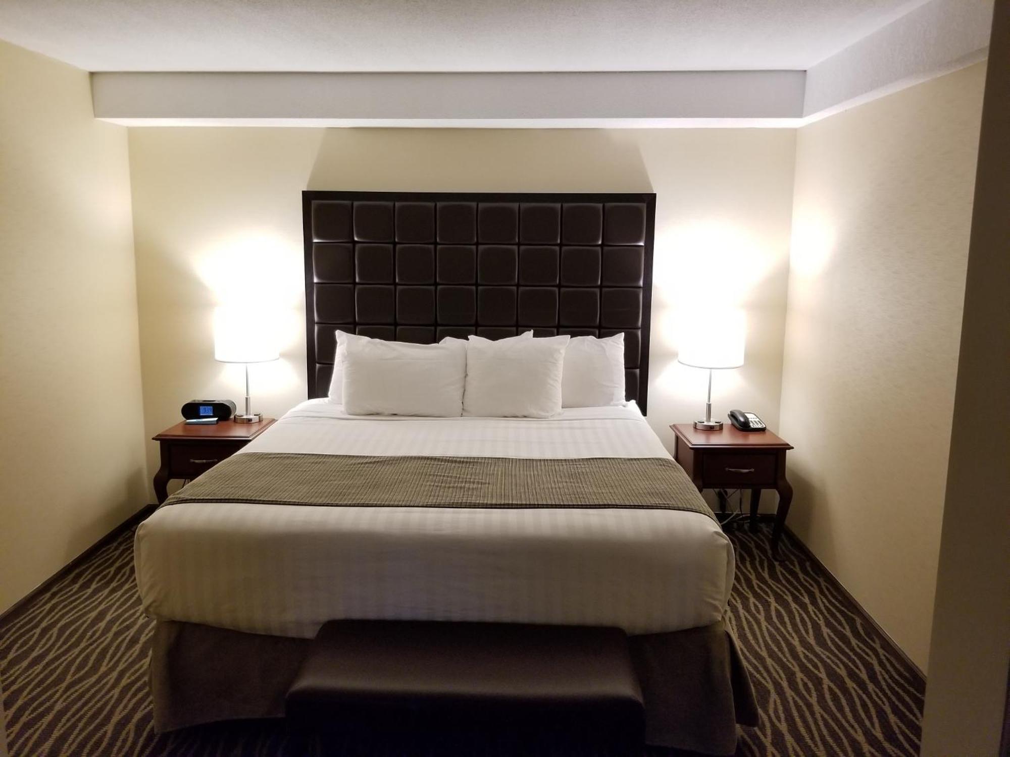 Chambre Lit King-Size avec Balcon